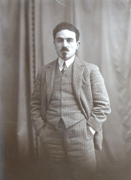 Aram Gueukdjian (Will's great-grandfather, 1931)